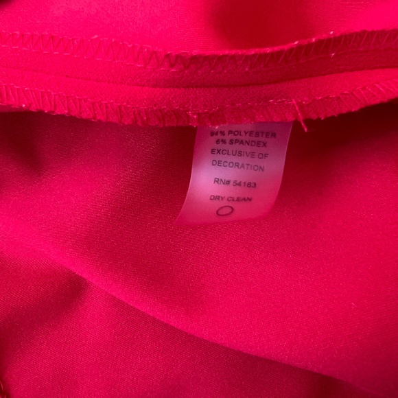 Tommy Hilfiger ~ Dress ~ Asymmetric Sheath ~ Size 4 - Picture 6 of 6